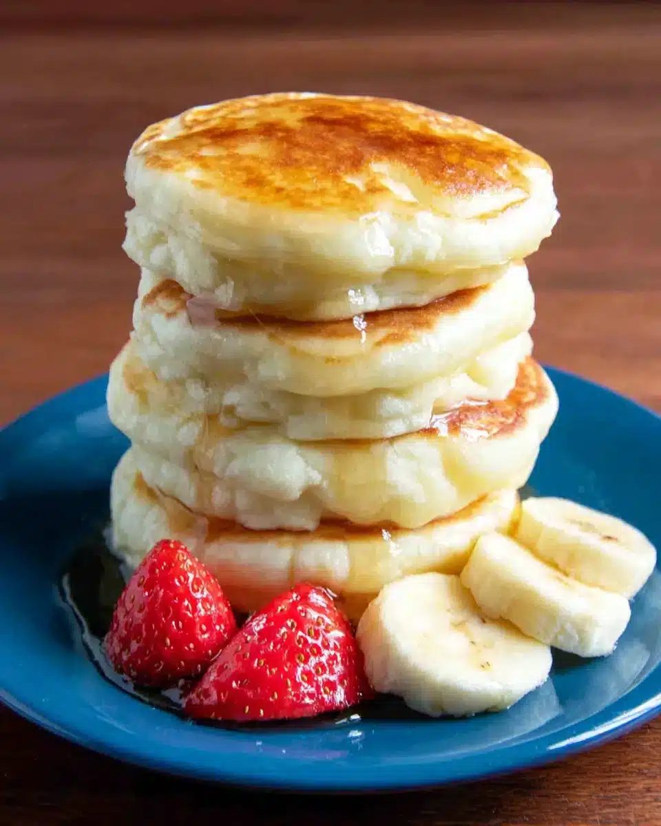 Delicious Fluffy Pancakes Ready to Savor A delicious stack of fluffy pancakes ready to eat.