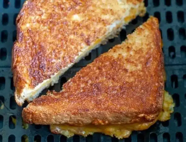 Easy Air Fryer Grilled Cheese Sandwich